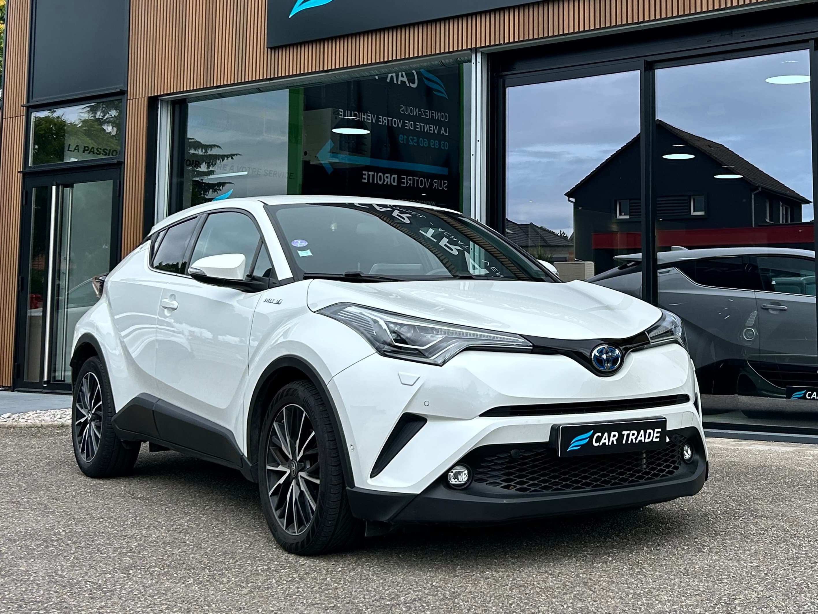 Toyota C-HR 2018 Automatique 2
